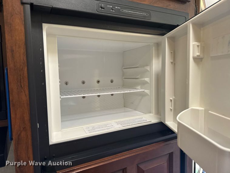 image for item EG6653 2014 Keystone  Laredo camper