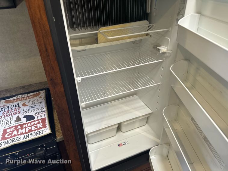 image for item EG6653 2014 Keystone  Laredo camper