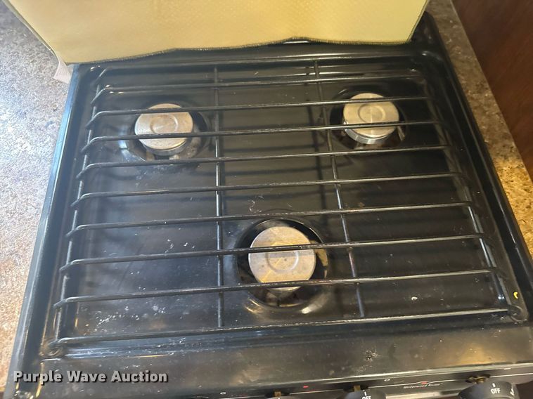 image for item EG6653 2014 Keystone  Laredo camper