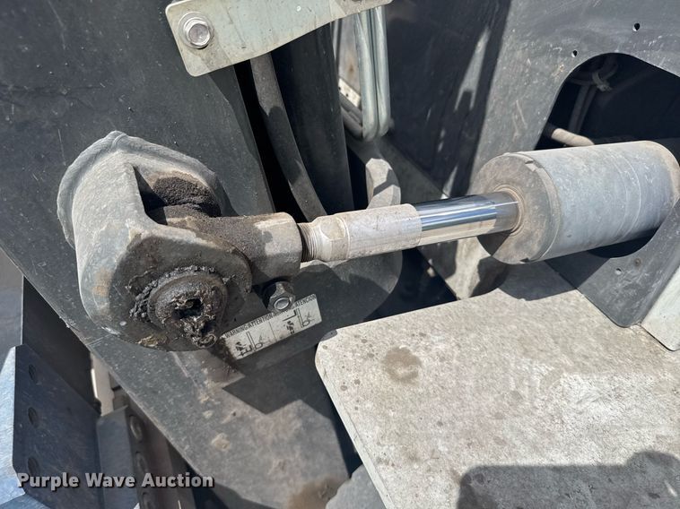 image for item EG6658 2014 Nissan PF100YLP forklift