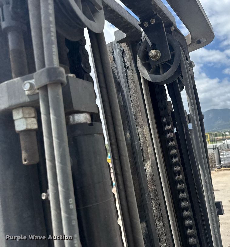 image for item EG6658 2014 Nissan PF100YLP forklift