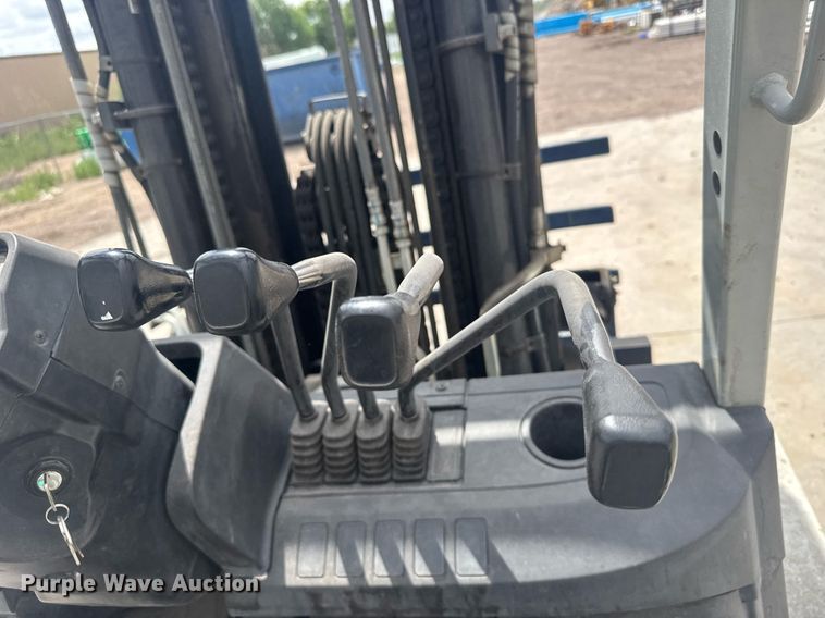 image for item EG6658 2014 Nissan PF100YLP forklift