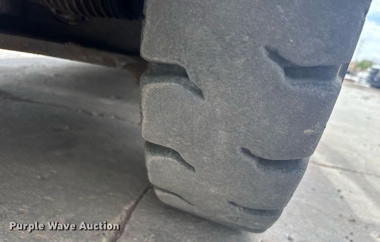 image for item EG6658 2014 Nissan PF100YLP forklift