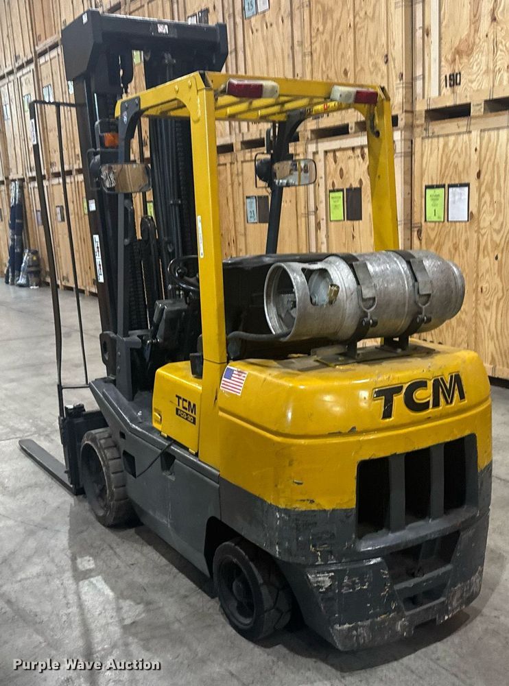 image for item EG6659 TCM FCG-30T-7T forklift