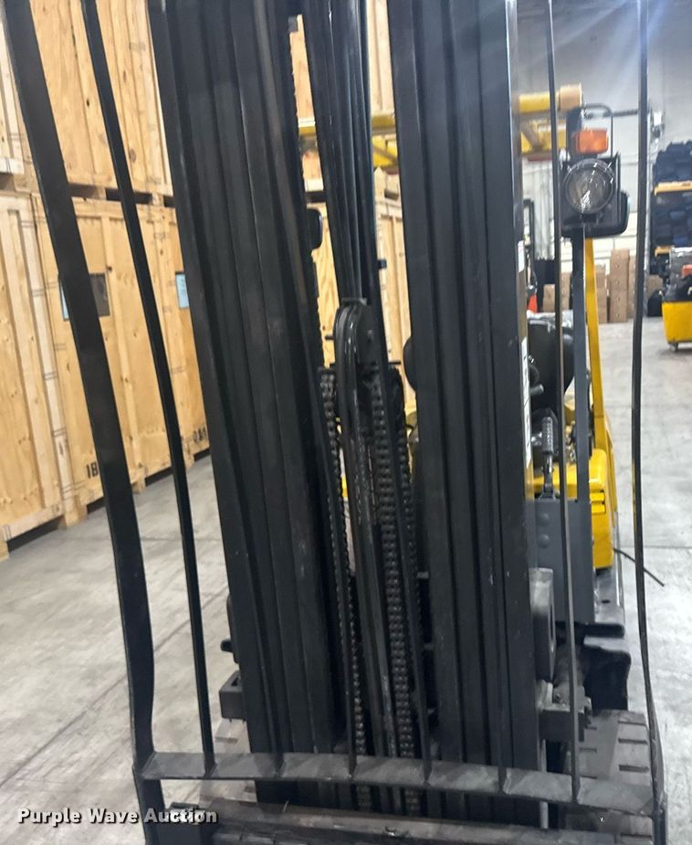 image for item EG6659 TCM FCG-30T-7T forklift