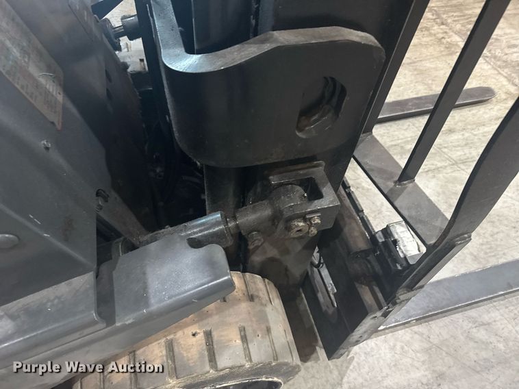 image for item EG6659 TCM FCG-30T-7T forklift