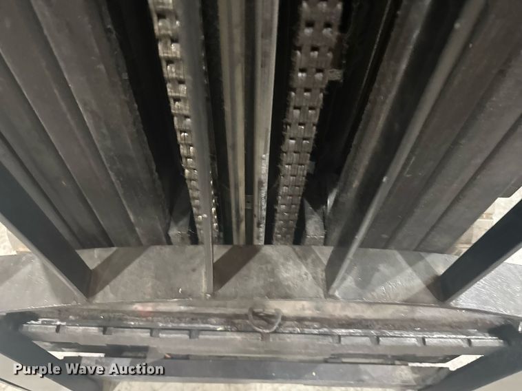 image for item EG6659 TCM FCG-30T-7T forklift