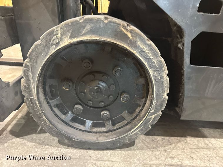 image for item EG6659 TCM FCG-30T-7T forklift