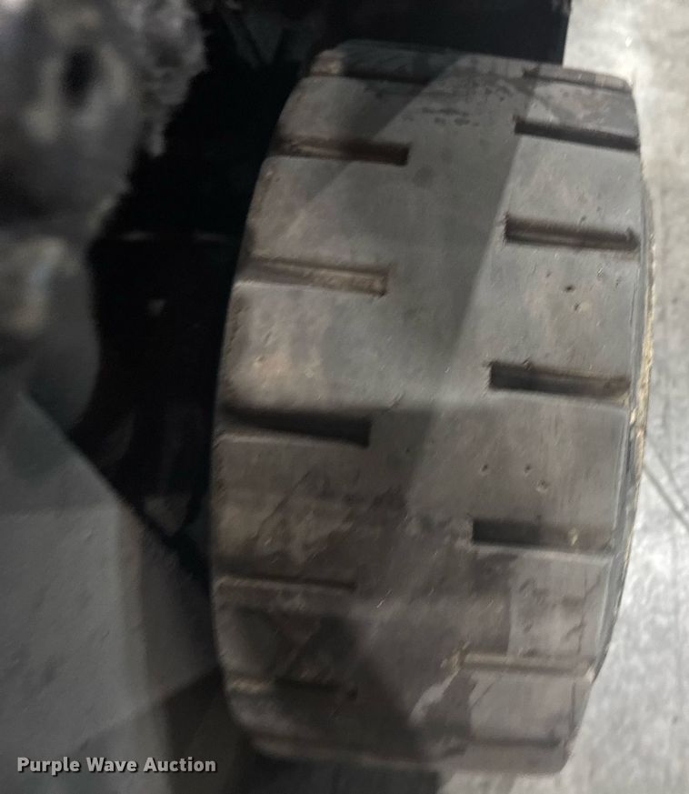 image for item EG6659 TCM FCG-30T-7T forklift