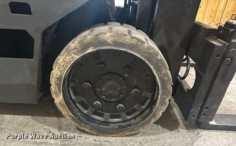 image for item EG6659 TCM FCG-30T-7T forklift