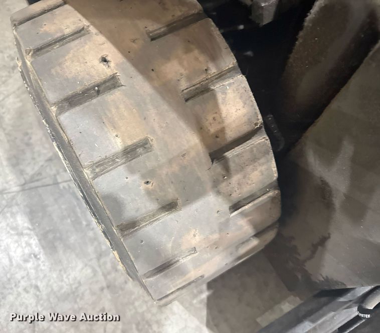 image for item EG6659 TCM FCG-30T-7T forklift