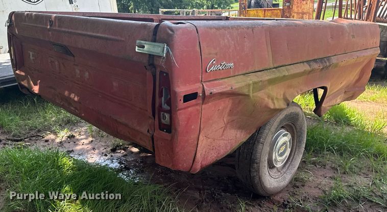 image for item EG8118 Shop built utility trailer