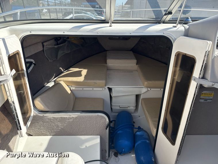 image for item EG8122 Stingray 220 Series boat