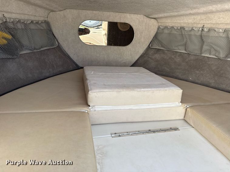 image for item EG8122 Stingray 220 Series boat