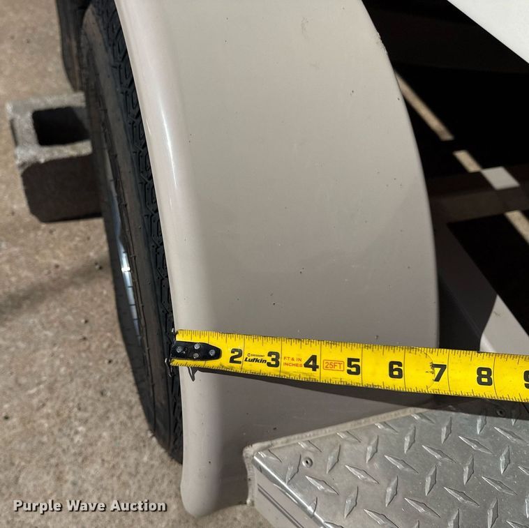 image for item EG8122 Stingray 220 Series boat