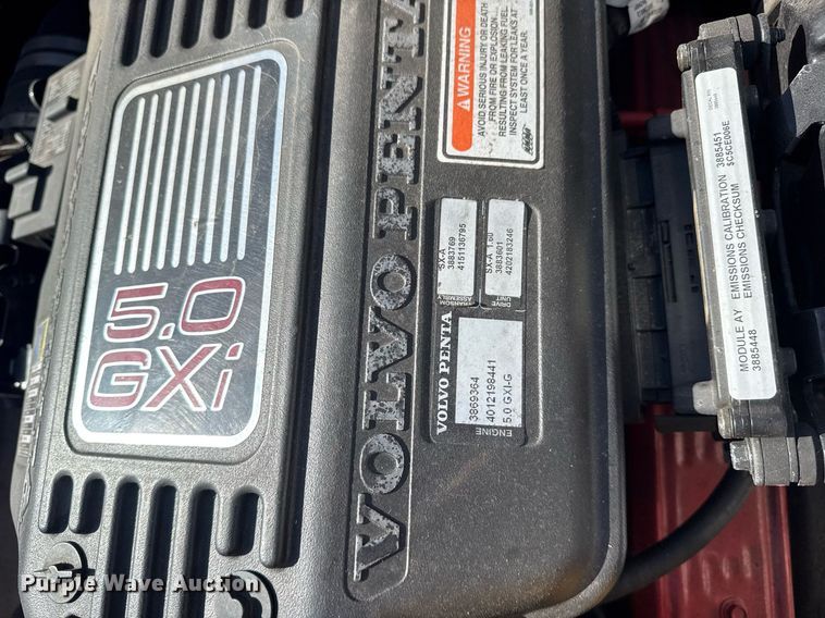 image for item EG8122 Stingray 220 Series boat