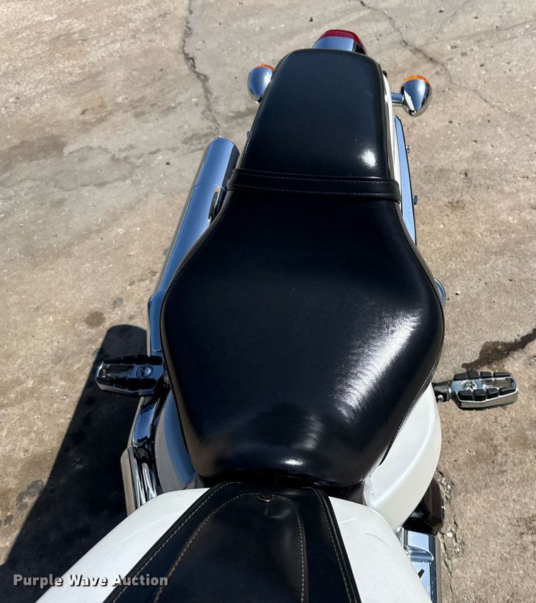 image for item EG8123 2007 Honda VTX motorcycle