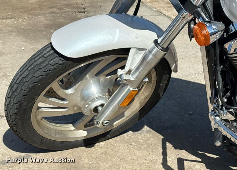 image for item EG8123 2007 Honda VTX motorcycle