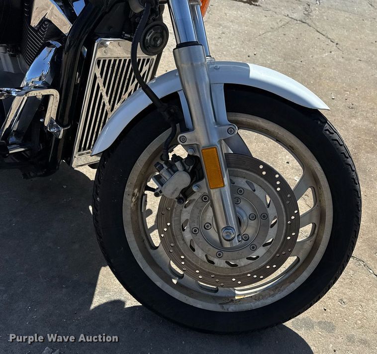 image for item EG8123 2007 Honda VTX motorcycle