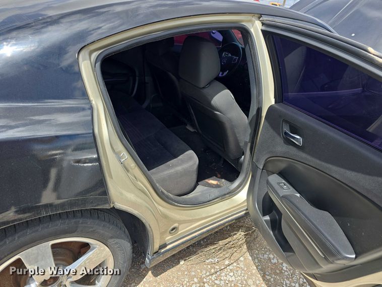 image for item EH8965 2014 Dodge Charger Police  