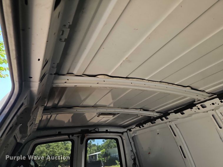 image for item EJ0124 2008 Chevrolet Express 1500 van