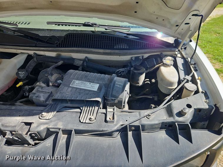 image for item EJ0124 2008 Chevrolet Express 1500 van