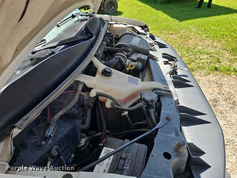 image for item EJ0124 2008 Chevrolet Express 1500 van