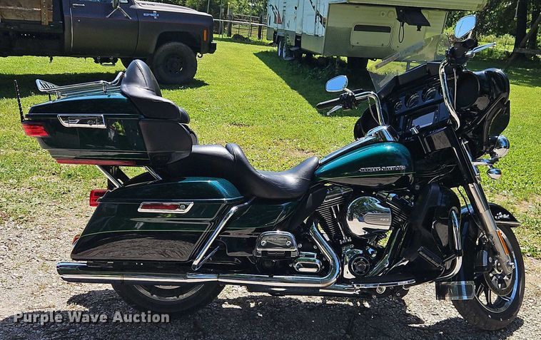 image for item EJ0126 2015 Harley-Davidson Electra Glide Ultra Limited motorcycle