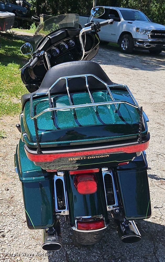 image for item EJ0126 2015 Harley-Davidson Electra Glide Ultra Limited motorcycle