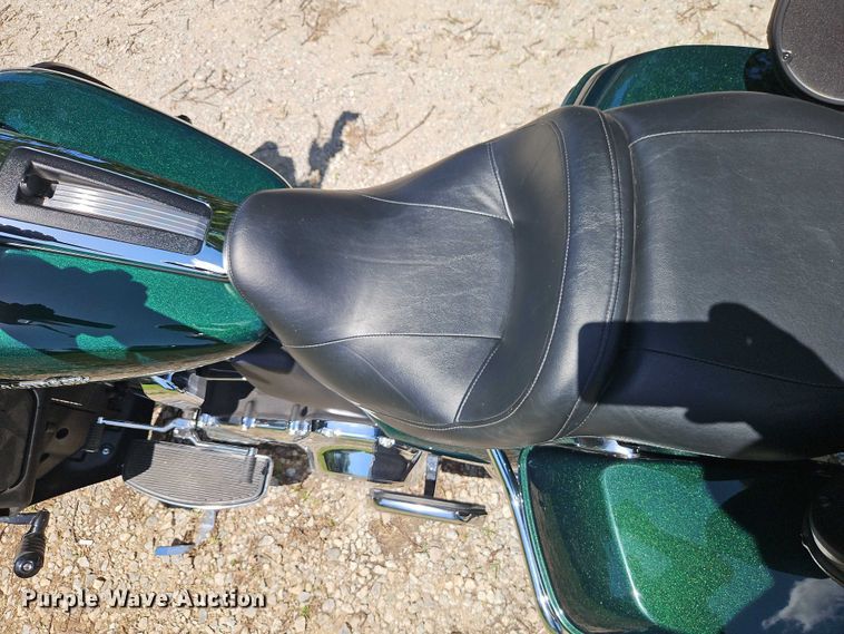 image for item EJ0126 2015 Harley-Davidson Electra Glide Ultra Limited motorcycle