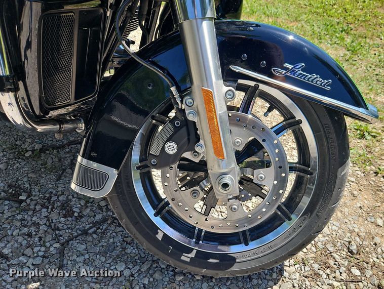 image for item EJ0126 2015 Harley-Davidson Electra Glide Ultra Limited motorcycle