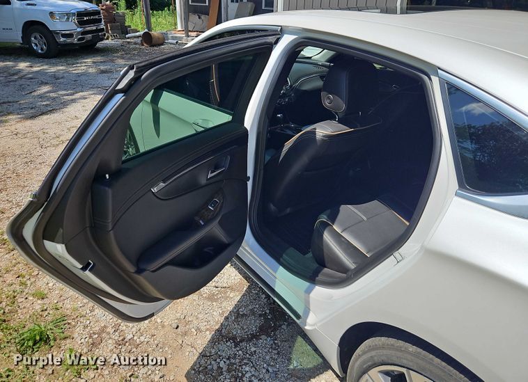 image for item EJ0127 2015 Chevrolet Impala LTZ 