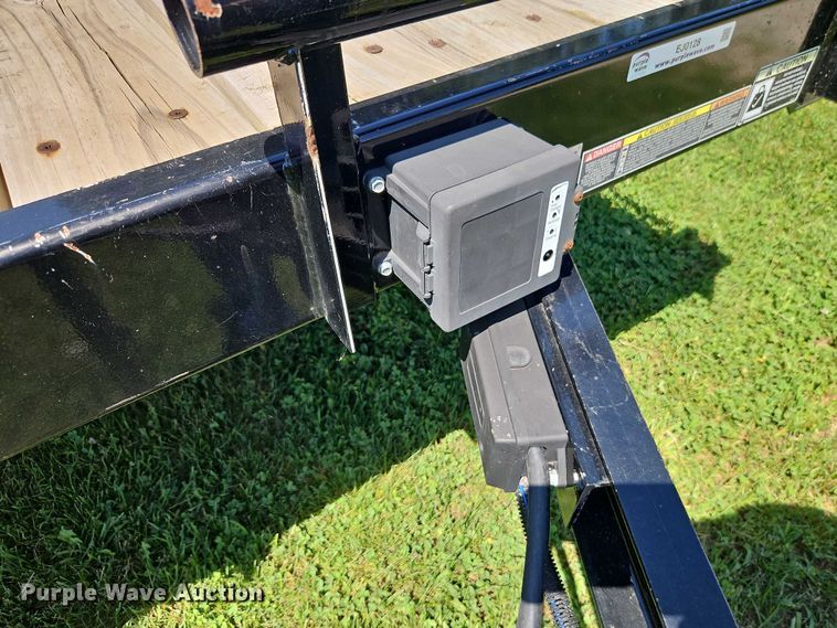 image for item EJ0128 2019 Doolittle Foxtrail SS CF utility trailer