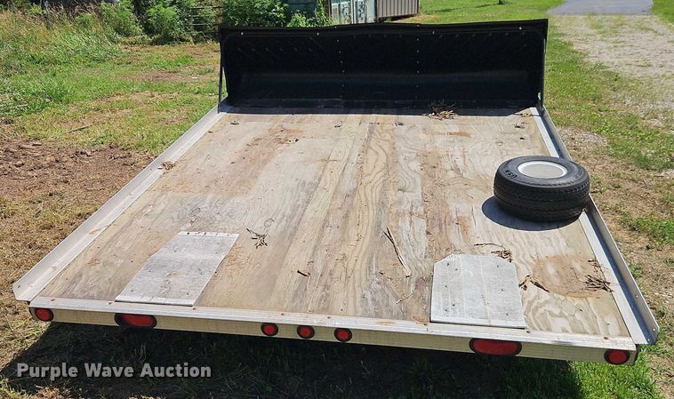 image for item EJ0129 2007 Triton Triton utility trailer