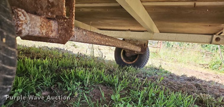 image for item EJ0129 2007 Triton Triton utility trailer