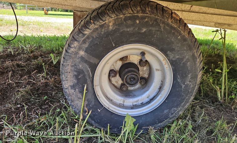 image for item EJ0129 2007 Triton Triton utility trailer