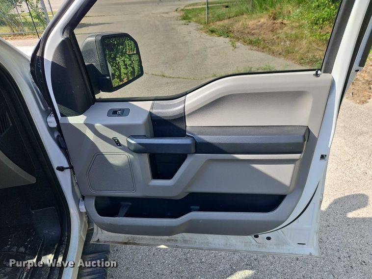 image for item EJ0130 2019 Ford F150 SuperCrew pickup truck