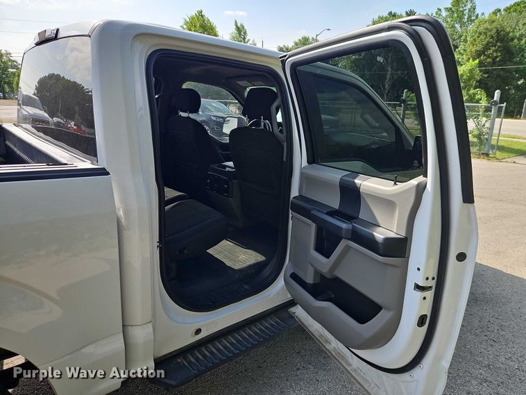 image for item EJ0130 2019 Ford F150 SuperCrew pickup truck