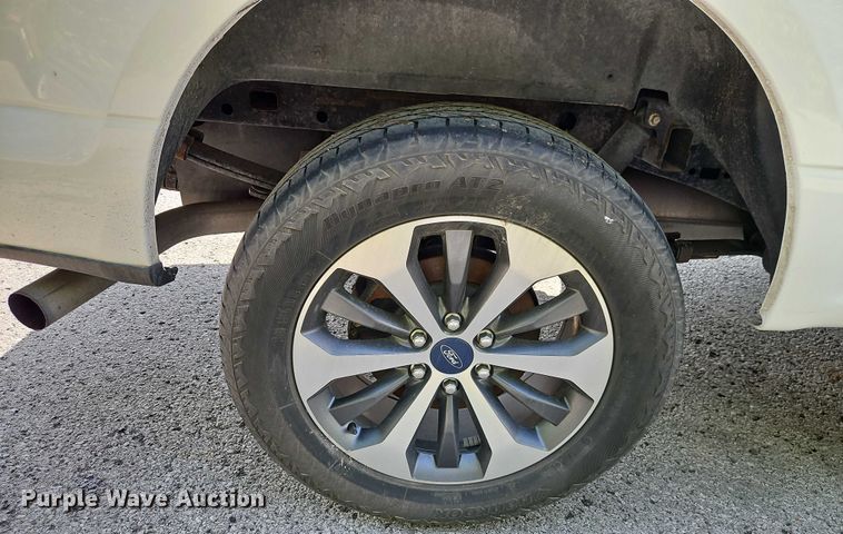 image for item EJ0130 2019 Ford F150 SuperCrew pickup truck