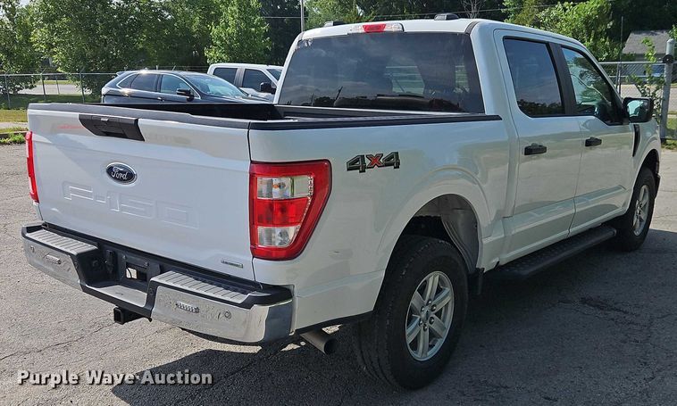 image for item EJ0131 2023 Ford F150 SuperCrew pickup truck