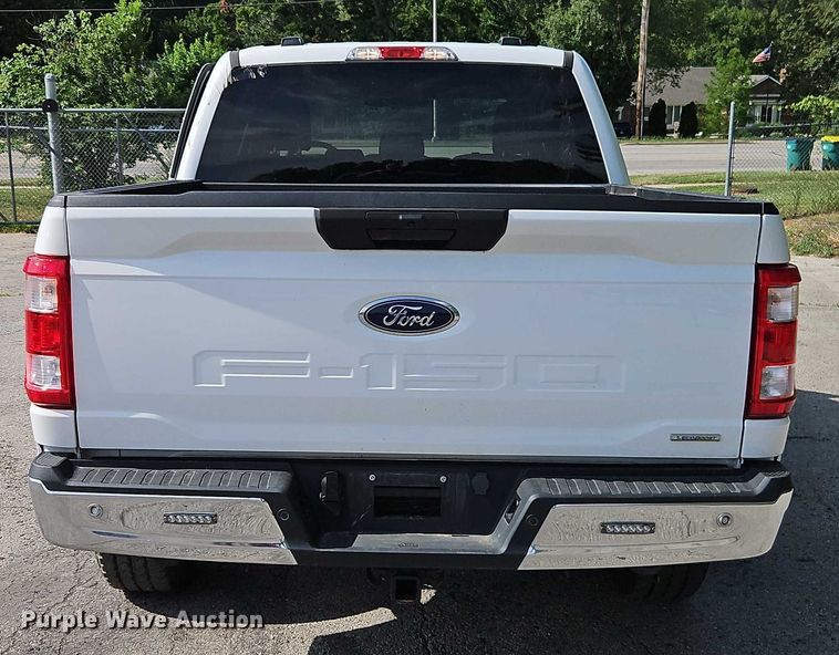 image for item EJ0131 2023 Ford F150 SuperCrew pickup truck