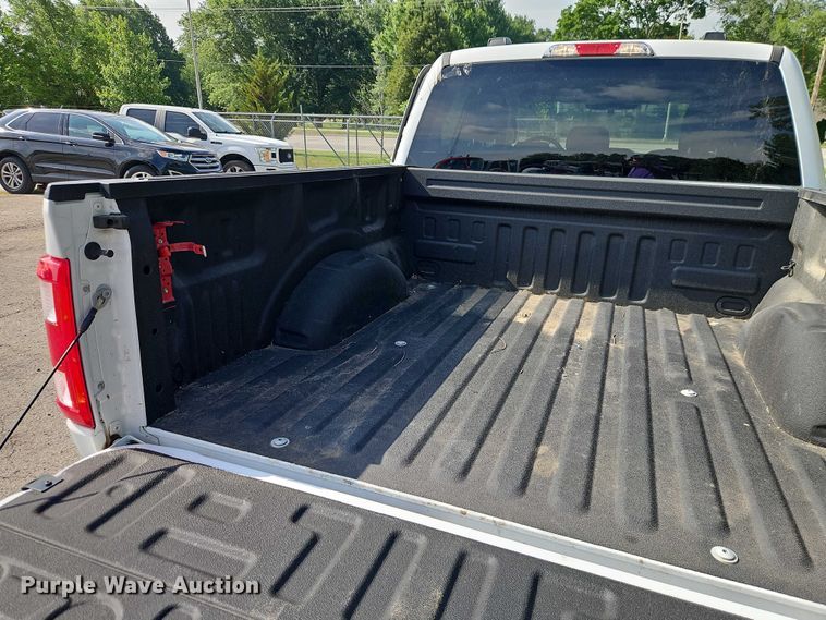 image for item EJ0131 2023 Ford F150 SuperCrew pickup truck