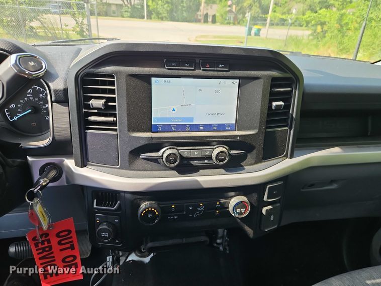 image for item EJ0131 2023 Ford F150 SuperCrew pickup truck