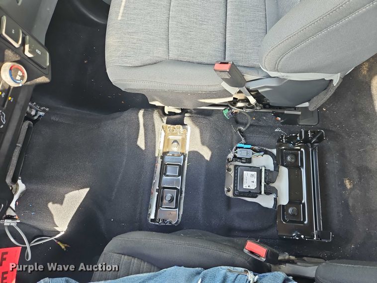 image for item EJ0131 2023 Ford F150 SuperCrew pickup truck