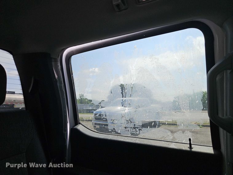 image for item EJ0131 2023 Ford F150 SuperCrew pickup truck