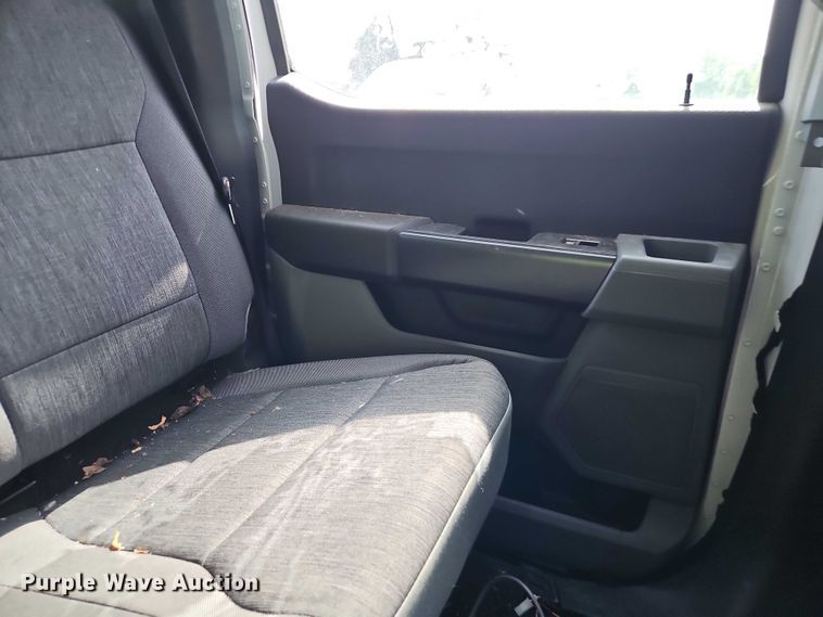 image for item EJ0131 2023 Ford F150 SuperCrew pickup truck