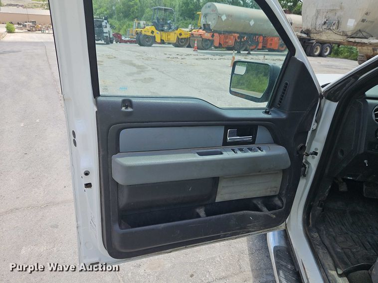 image for item EJ0137 2014 Ford F150 SuperCrew pickup truck