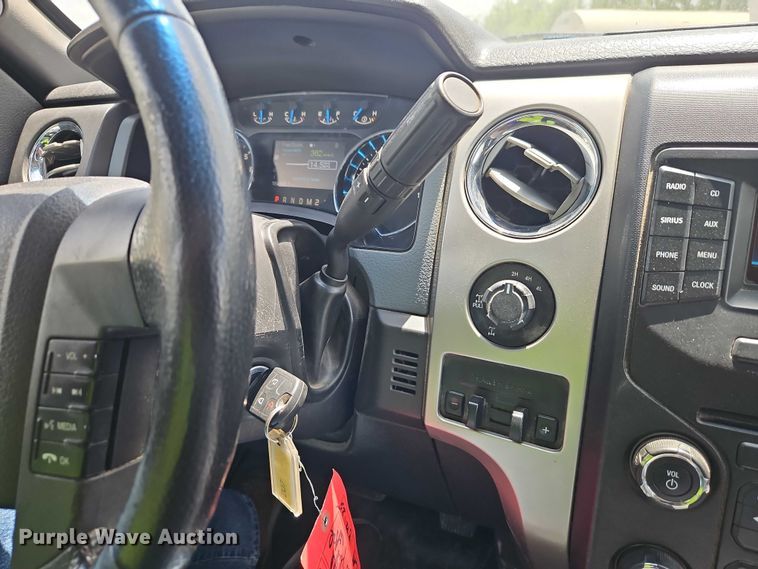 image for item EJ0137 2014 Ford F150 SuperCrew pickup truck