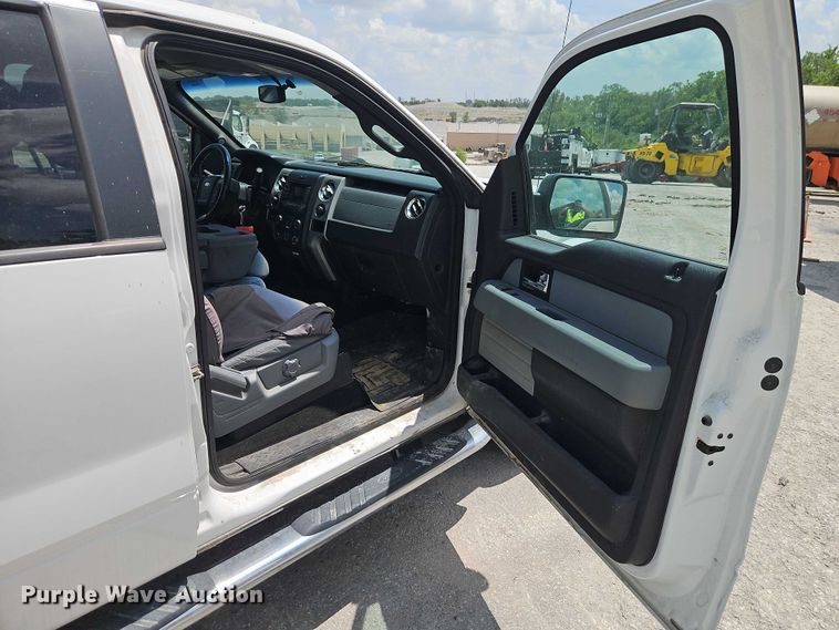 image for item EJ0137 2014 Ford F150 SuperCrew pickup truck