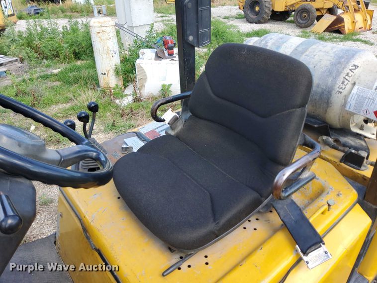 image for item EJ0169 Yale GTP060TFNUAE087GS forklift